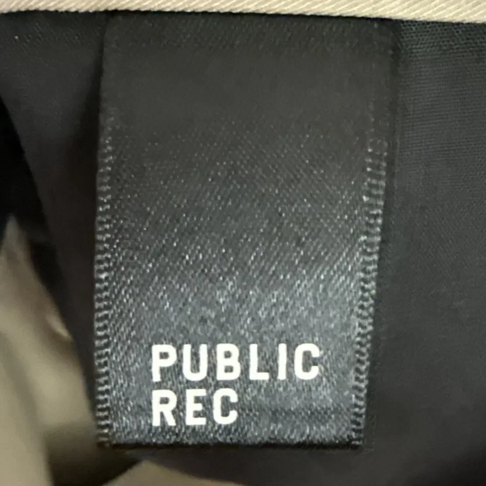 Public Rec Dealmaker Pants Mens 34x30 Khaki 5 Pocket Stretch Golf Performance